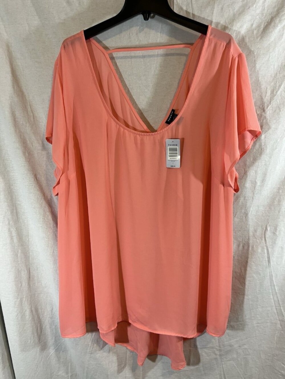Torrid Women’s 4X NWT Coral Pink Short Sleeve Tunic Blouse